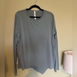 Lululemon long sleeve top